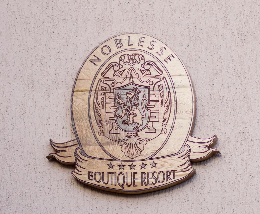 Noblesse Boutique Resort Sibiu Exteriör bild